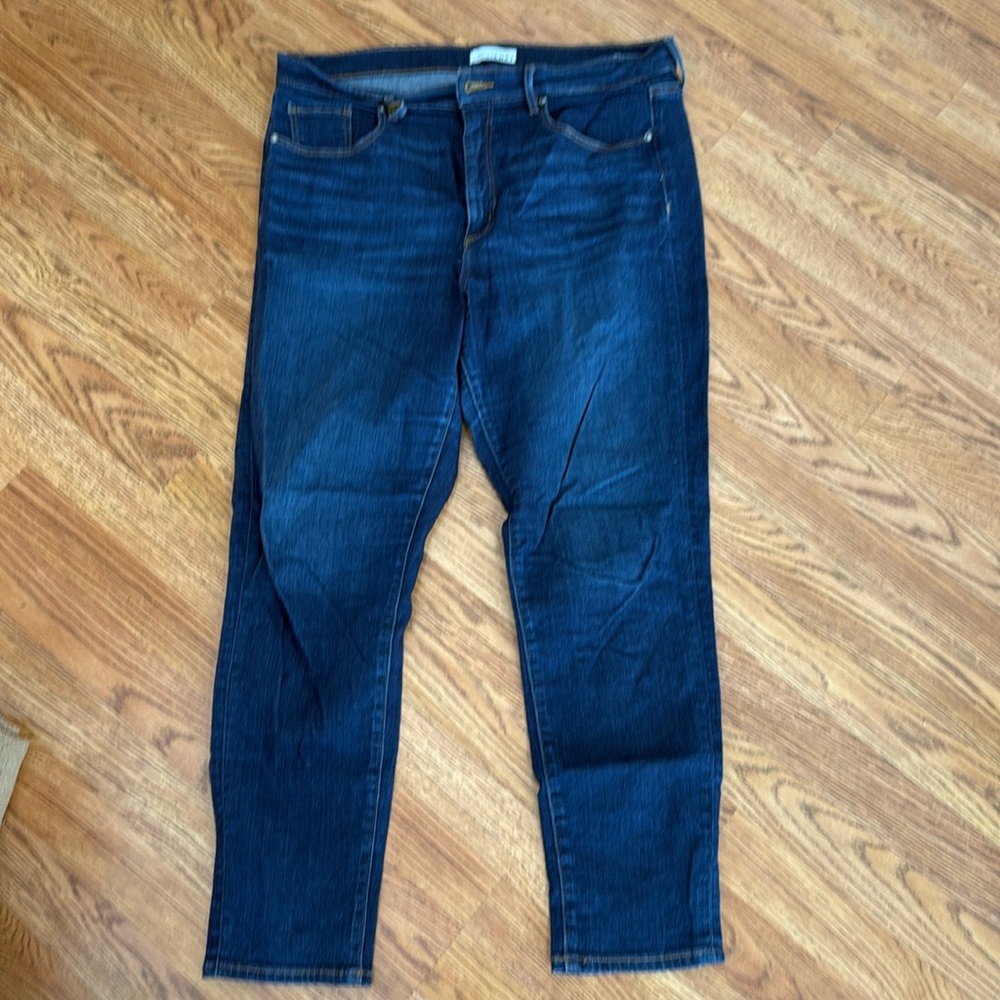 LOFT Skinny Jeana